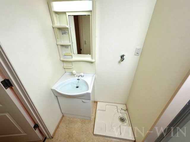 メゾンドスリーゼの独立洗面台