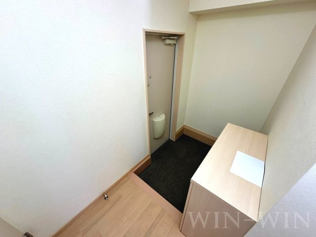 メゾンドスリーゼの玄関