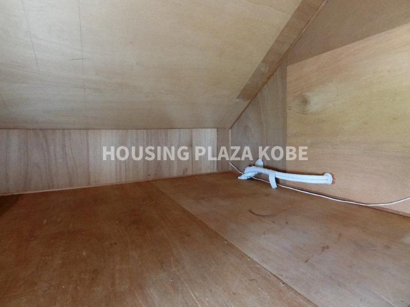 Y's Terrace Houseの収納|ロフト部分