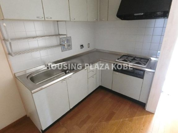 Y's Terrace Houseのキッチン