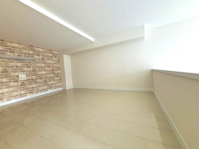 【洋室】 | ユナイト伊勢佐木町ブルースター | 寝室や収納など多用途のロフト付