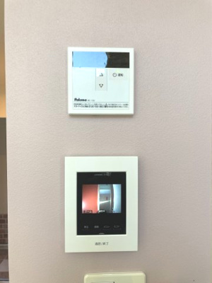 【セキュリティ】 | ユナイト伊勢佐木町ブルースター | 来訪者の確認のできるモニタ付インターホン