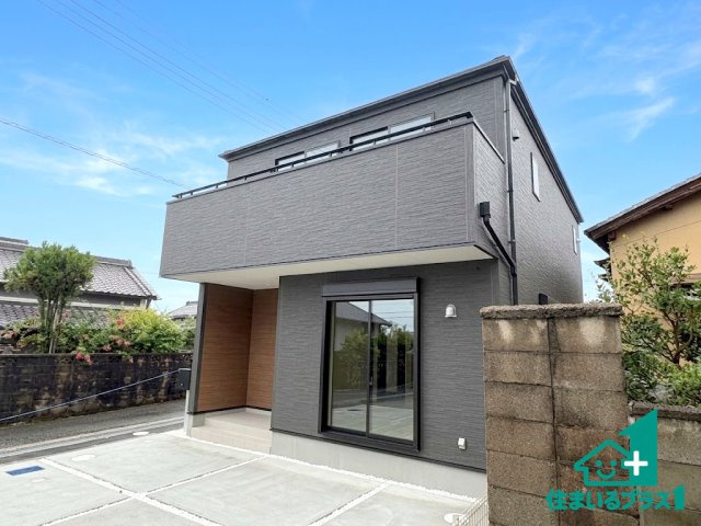 ●天理市柳本町　第7期　新築一戸建ての外観|お客様に長く安心して住んでいだだける事にこだわった家づくり！住んでからのアフターサービスにもしっかりと取り組んでいます！