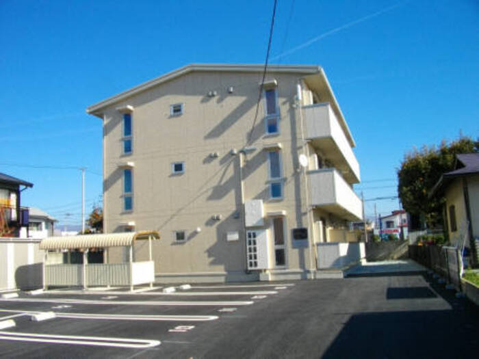 サブリナガーデン東根