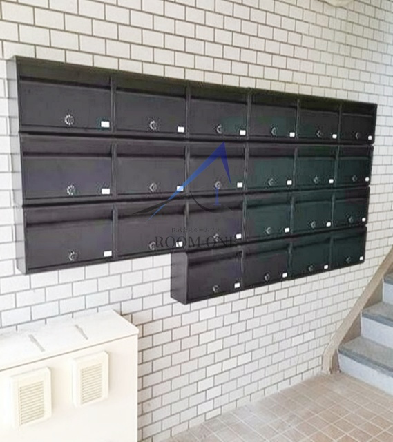 Ｌｉｌｙｃｏｌｏｒのその他共用部分|集合ポストです。