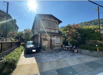 嵯峨二尊院門前往生院町　店舗付住宅