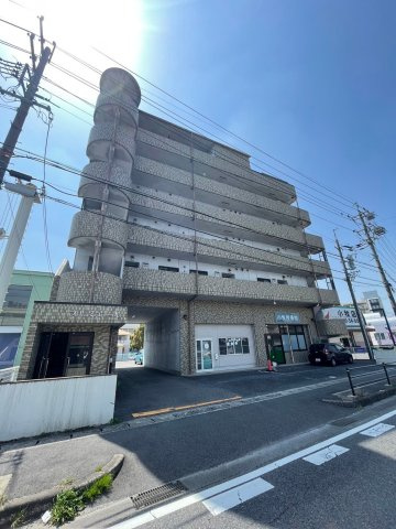 プルミエールの外観