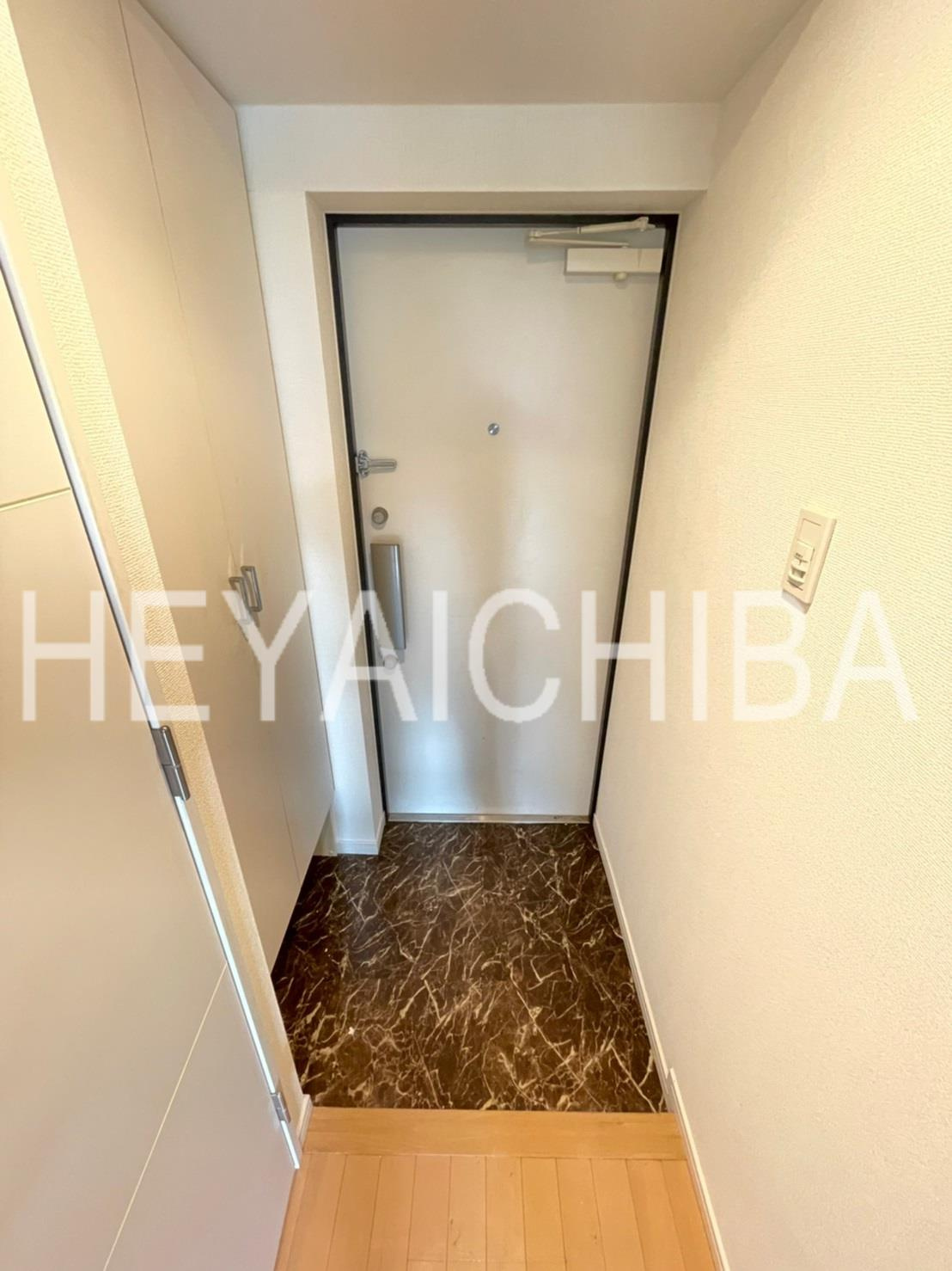 ヴェルステージ秋葉原EASTの玄関