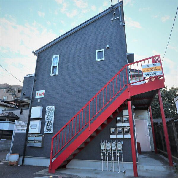 Ｔ＆Ｎのエントランス