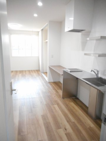 プリムラの居間・リビング