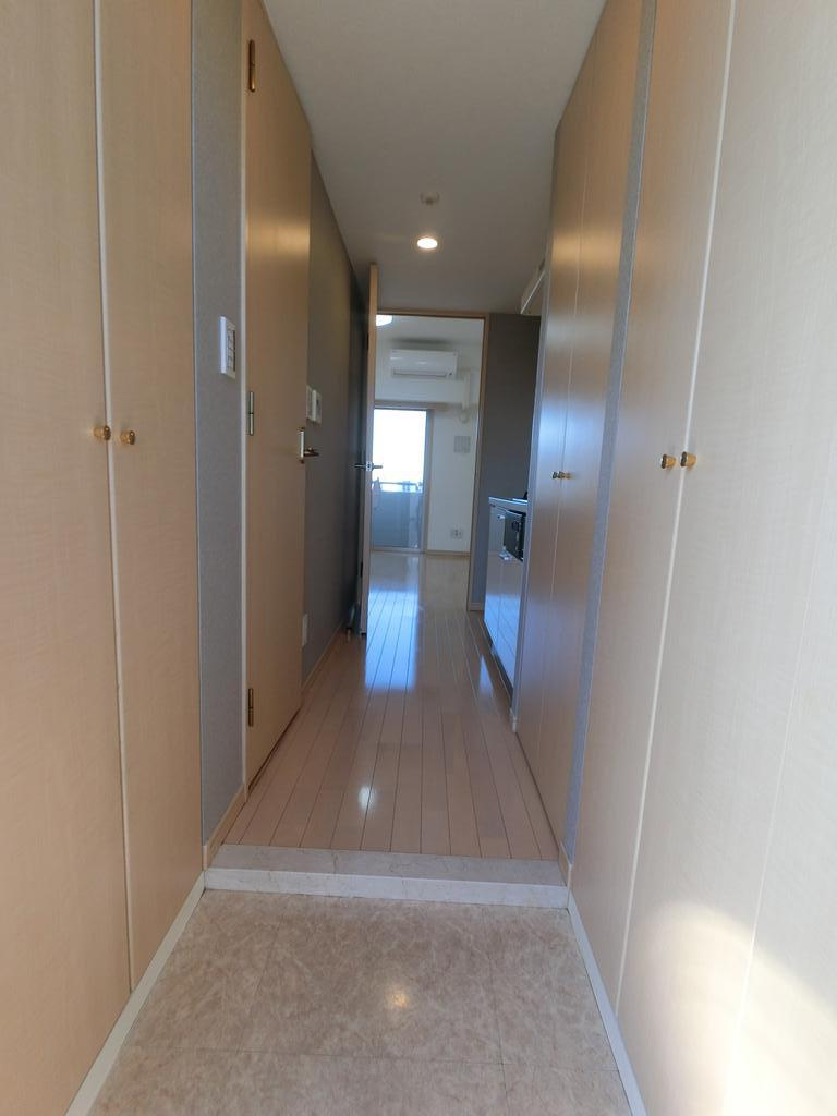 ヒューマンハイム蔵前の玄関