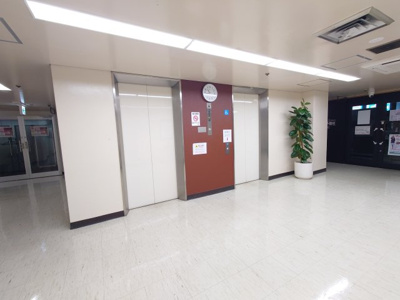 【ロビー】 | ひらかたサンプラザ1号館