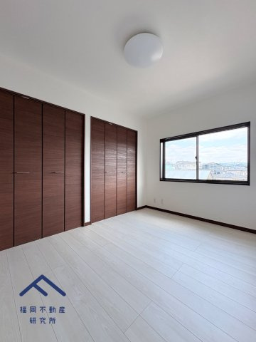 東区若宮２丁目　戸建ての洋室