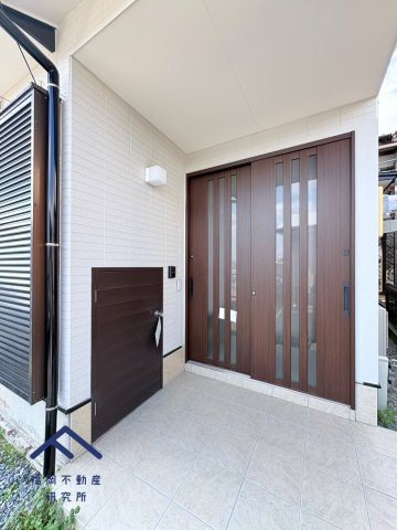 東区若宮２丁目　戸建ての玄関