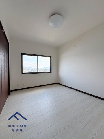 東区若宮２丁目　戸建ての洋室