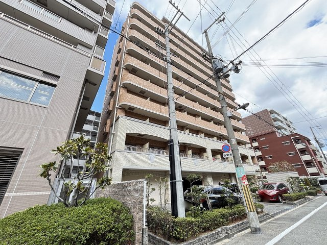 オーキッドレジデンス塚本の外観
