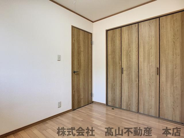 ジェニファー２１の洋室