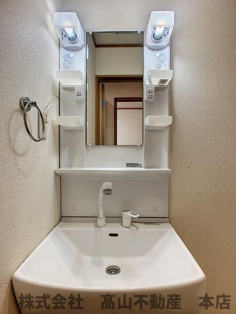 ジェニファー２１の洗面所