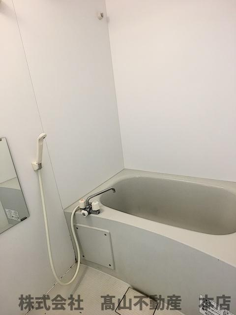 ジェニファー２１の浴室