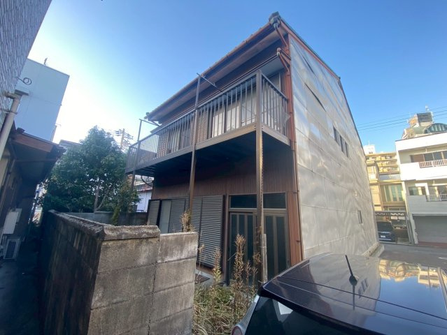 中岡崎町清水様住居付貸店舗の外観