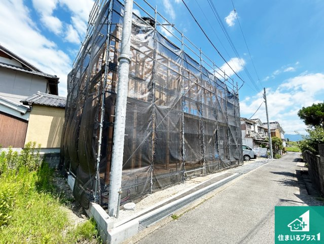●29(土)30(日)現地案内可能！　天理市柳本町　全3邸の前面道路含む現地写真|駅やスーパー、小学校・中学校等日常生活に欠かせない情報や道のりもご紹介いたしますのでお気軽にご相談ください。