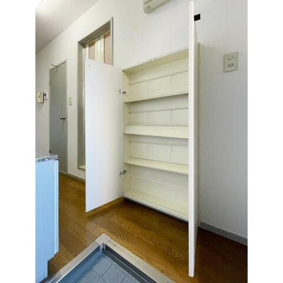【その他】 | チェリーアベニュー田園調布 | シューズボックス完備です。
