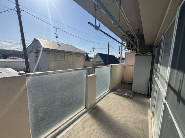 -三丁目不動産- コンフォート籠原　深谷市東方町5丁目　のバルコニー