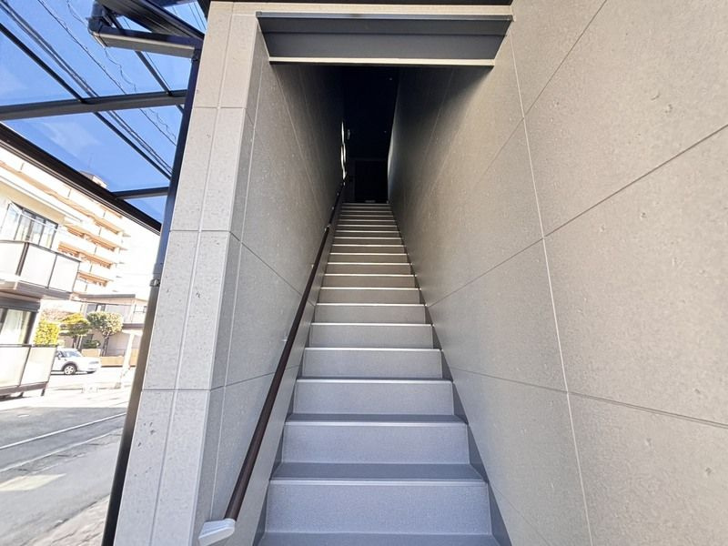 APRISE田崎本町のエントランス