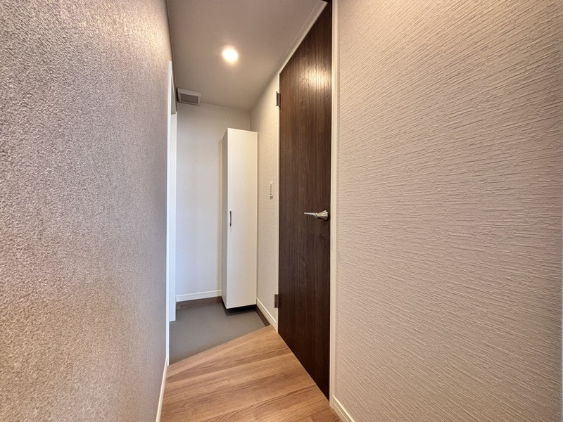 APRISE田崎本町の玄関