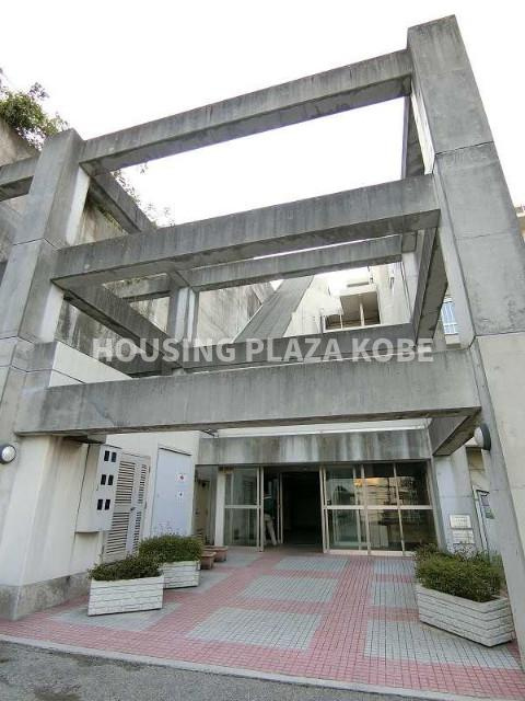 シティ南落合のエントランス