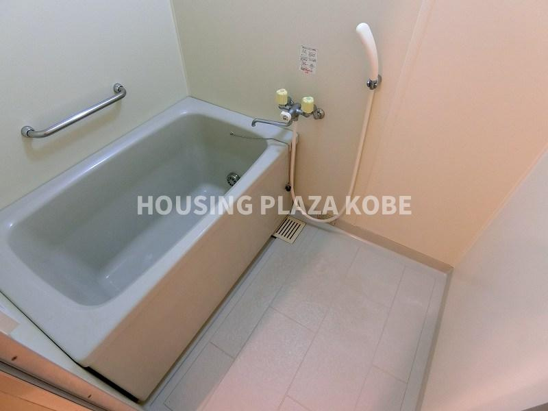 シティ南落合の浴室