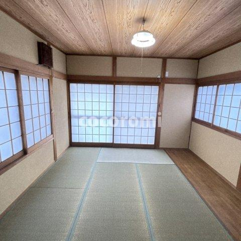 枚方市香里園町　リノベ貸家の和室