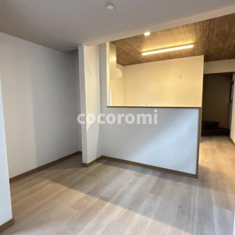 枚方市香里園町　リノベ貸家の収納