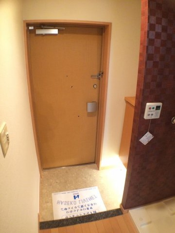 【玄関】アーバングリーン神戸元町(旧アーデンタワー神戸元町)