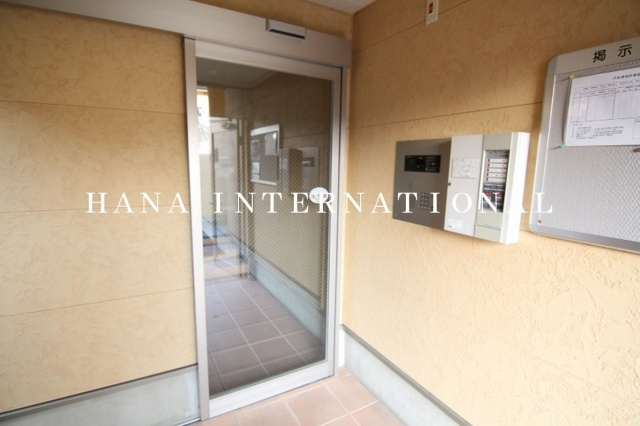 ディリジェント・サトウのエントランス