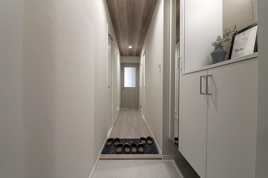 イートピア長堀橋シエルクレールの玄関