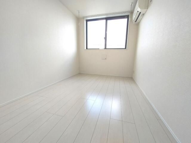 Ｌｉｒｉｏ　Ｈｏｒｉｋｉｒｉ（リーリオ堀切）の居間・リビング