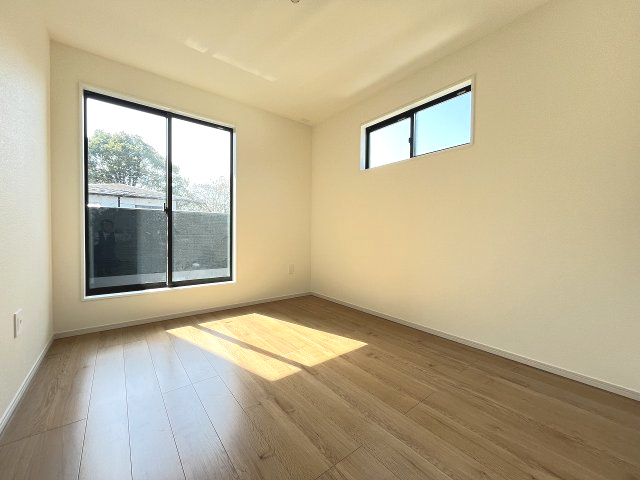 【子供部屋】 | 春日市天神山7丁目1期　1号棟（全2棟）【仲介手数料無料・0円】 | 現地写真。