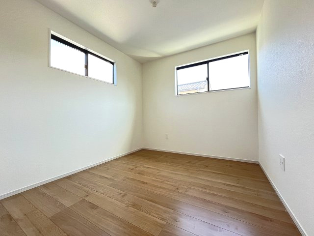 【子供部屋】 | 春日市天神山7丁目1期　1号棟（全2棟）【仲介手数料無料・0円】 | 現地写真。