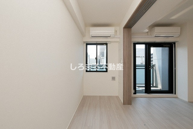 S-RESIDENCE堺筋本町Deuxの洋室