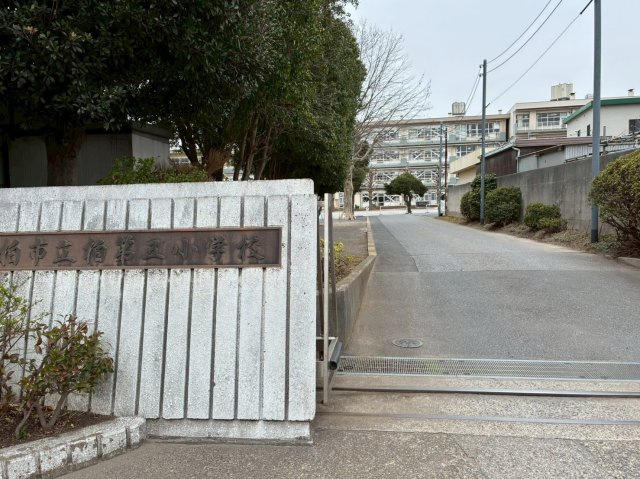 柏市戸張　新築戸建て２号棟の玄関|2026年4月12日撮影