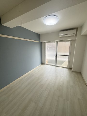 府中市清水が丘１丁目の賃貸マンションの居間・リビング