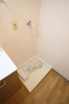 【設備】 | グランドール木下 | 室内洗濯機置き場