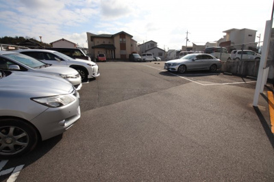 【駐車場】 | グランドール木下