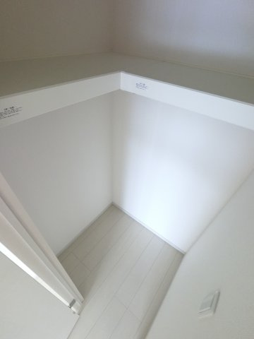 ヴィラ原木中山の収納
