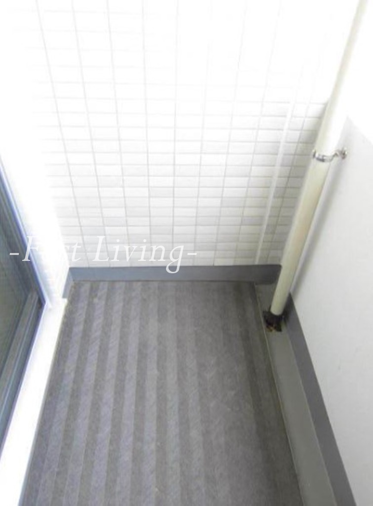 リヴシティ文京春日のバルコニー