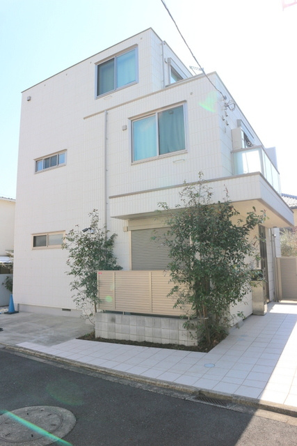 大田区田園調布本町の賃貸マンション