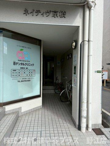 ネイティヴ京橋のエントランス