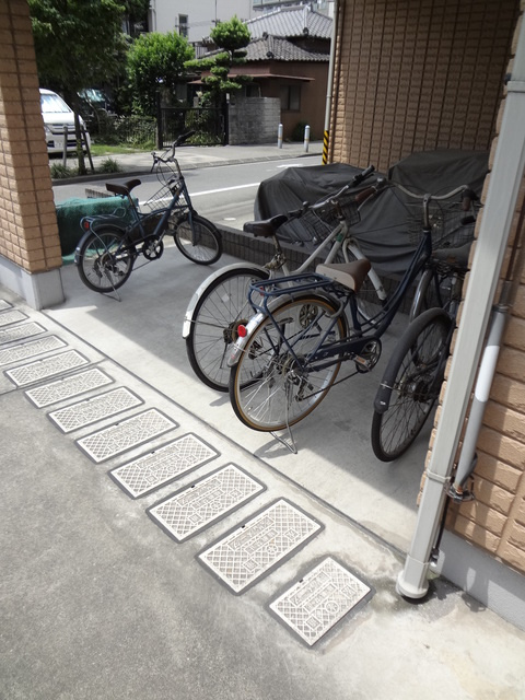 ヴィラ・クローネのその他共用部分|駐輪場