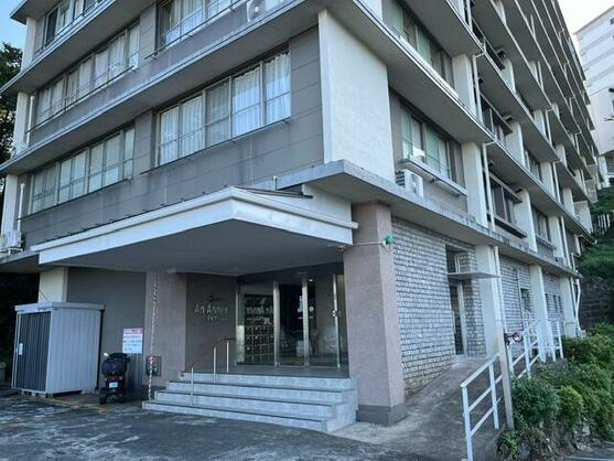 中台工業伊東マンション第1別館の外観